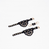 Черные кожаные наручники с клепками, кольцами и золотистой фурнитурой - Crazy Handmade - купить с доставкой в Пушкино