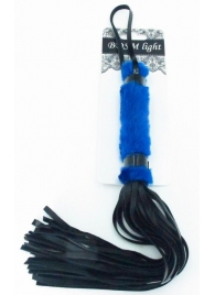 Нежная плеть с синим мехом BDSM Light - 43 см. - БДСМ Арсенал - купить с доставкой в Пушкино