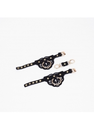 Черные кожаные наручники с клепками, кольцами и золотистой фурнитурой - Crazy Handmade - купить с доставкой в Пушкино