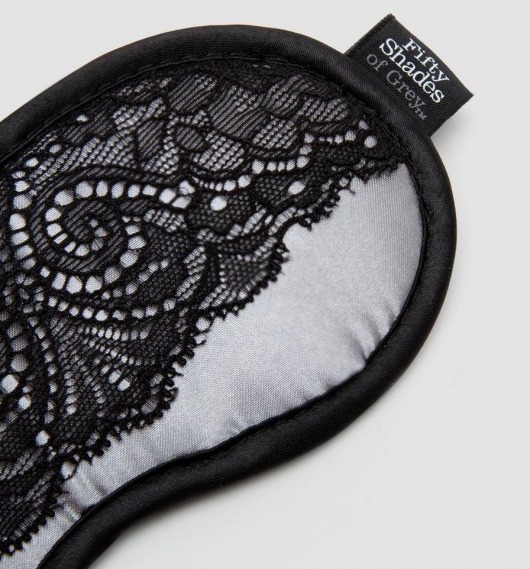 Атласная маска с кружевом Play Nice - Fifty Shades of Grey - купить с доставкой в Пушкино
