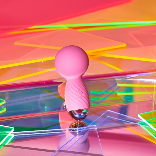 Розовый мини-wand вибратор Itsy Bitsy Mini Wand Vibrator - Love to Love