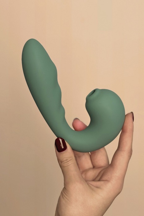 Зеленый вибратор с вакуумной стимуляцией Duo Viro - Le Frivole